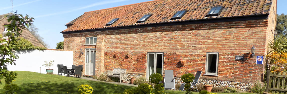 Arthurs Cottage - Self Catering Accommodation